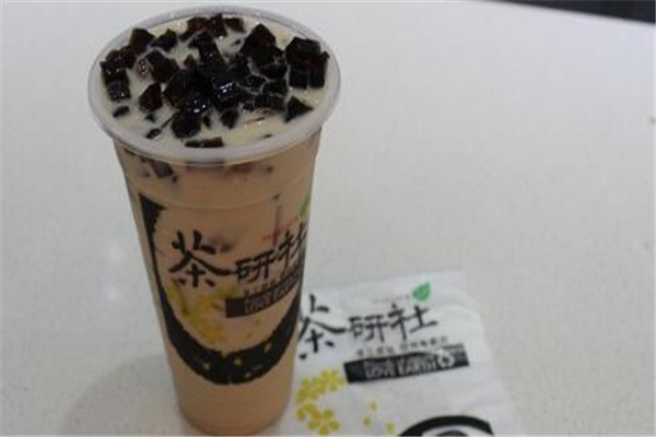茶研社奶茶店加盟