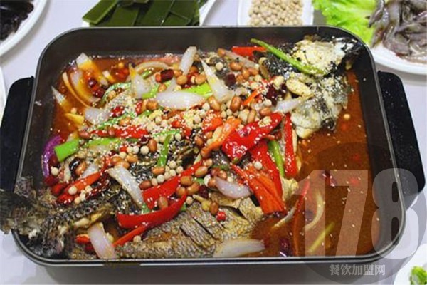 傣族香茅草烤鱼加盟